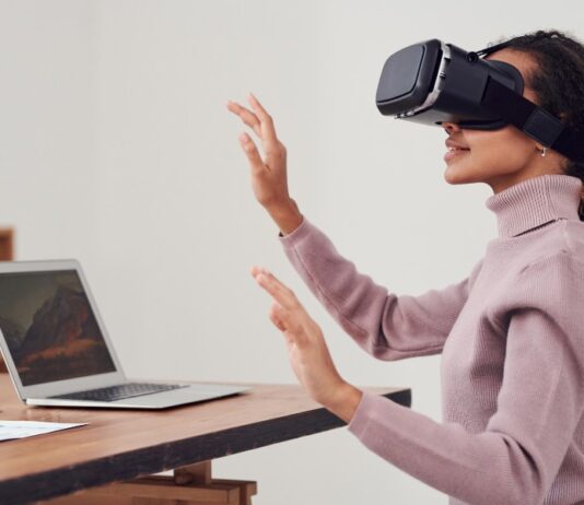How is VR Being Used in L&D?